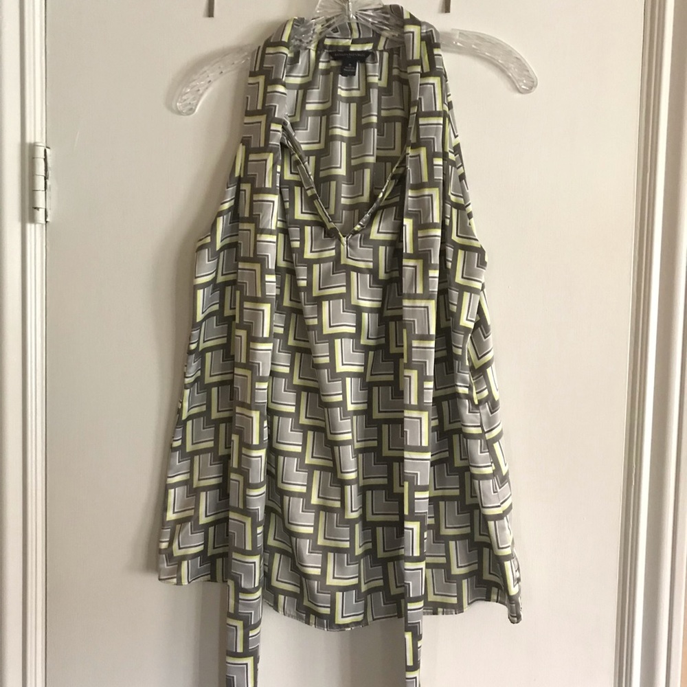 Banana Republic Sleeveless Top Medium